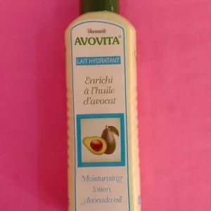 Lait hydratant charmereine AVOVITA enrichi à l&rsquo;huile d&rsquo;avocat