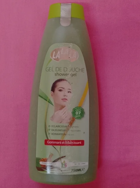 Gel de douche gommant et éclaircissant, rajeunissant, réparateur LALALA résultats visibles 7 jours