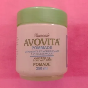 Pommade vitalisante et nourrissante à l&rsquo;huile d&rsquo;avocat charmereine AVOVITA